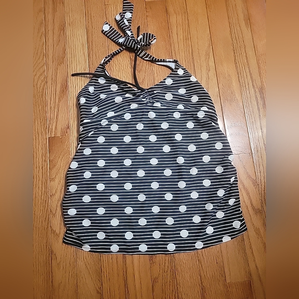 Oh Baby By Motherhood bathing suit top size medium